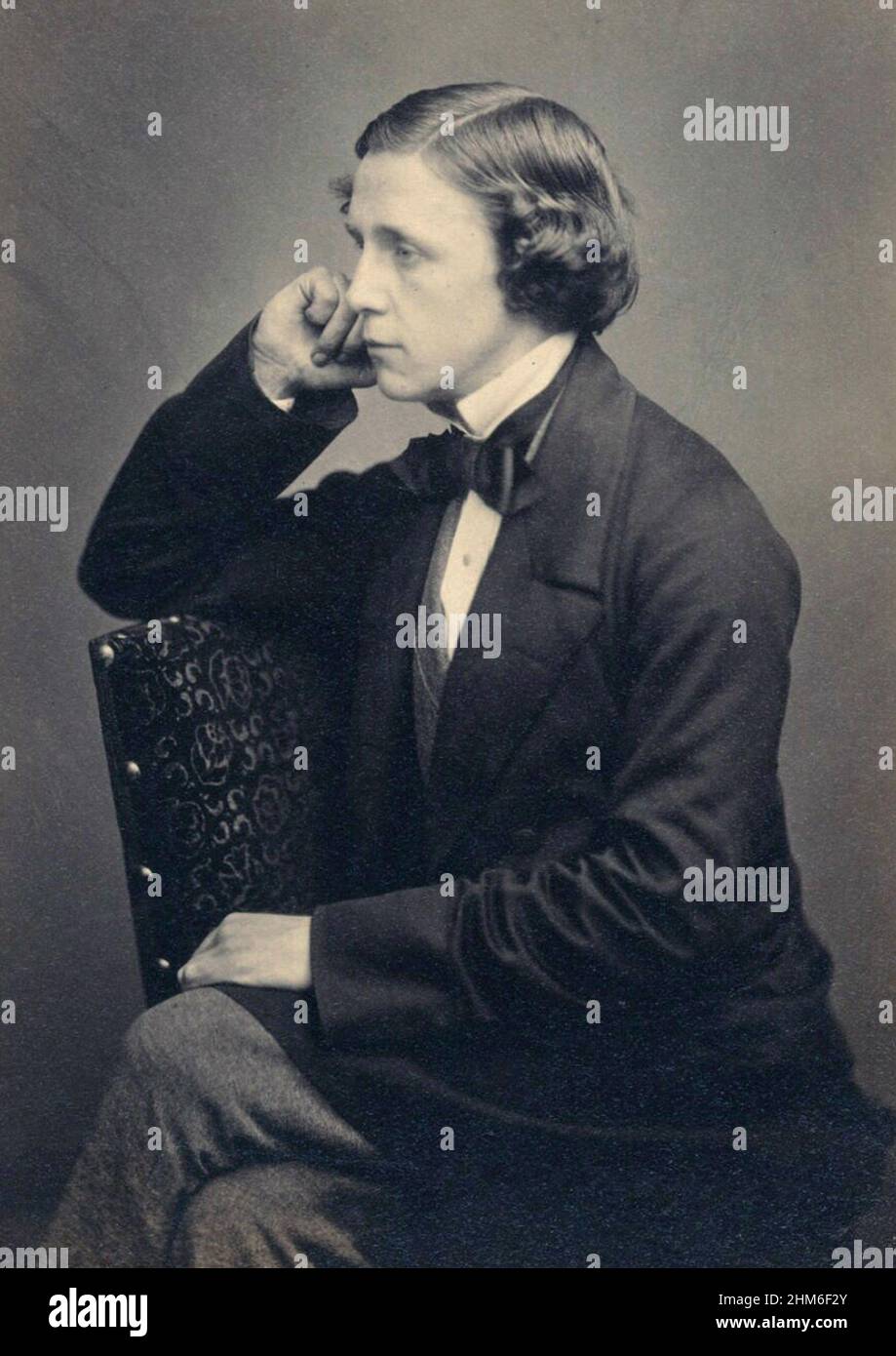 Ein Porträt des Autors Lewis Carroll (richtiger Name Charles Lutwidge Dodgson), Autor von Alice im Wunderland, von 1857, als er 25 Jahre alt war Stockfoto