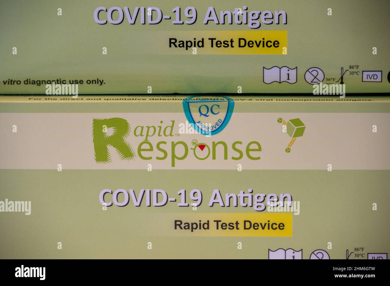 Calgary, Alberta Februar 4 Covid19 Rapid Antigen Test Kit Boxen Stockfotografie Alamy