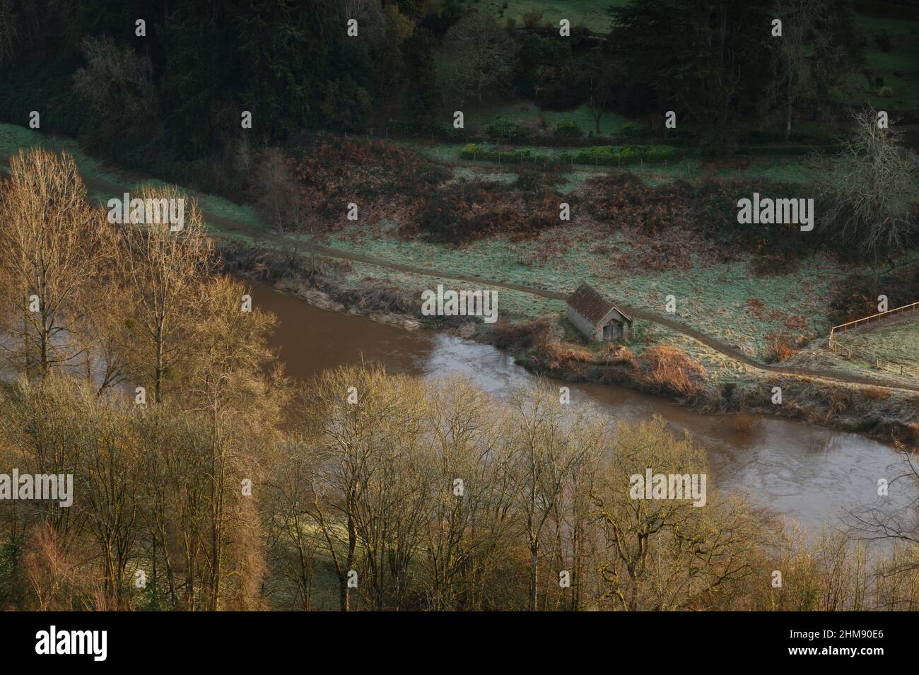 Bootshaus am Brockweir entlang des Flusses Wye. Stockfoto