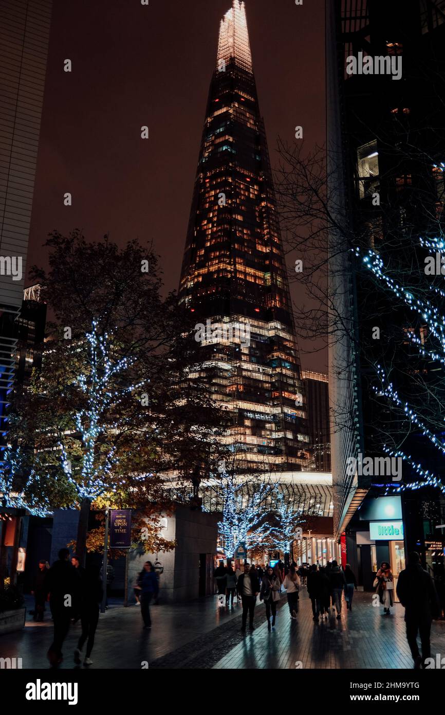 Die Scherbe in der Nacht Stockfoto