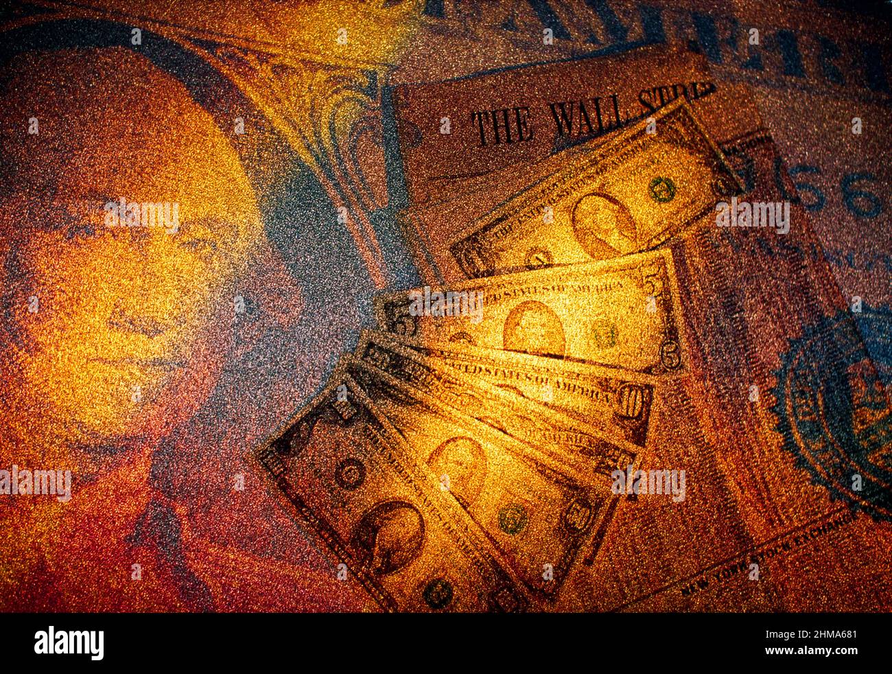 US Dollar Montage, mit Wall Street Journal, Stockfoto
