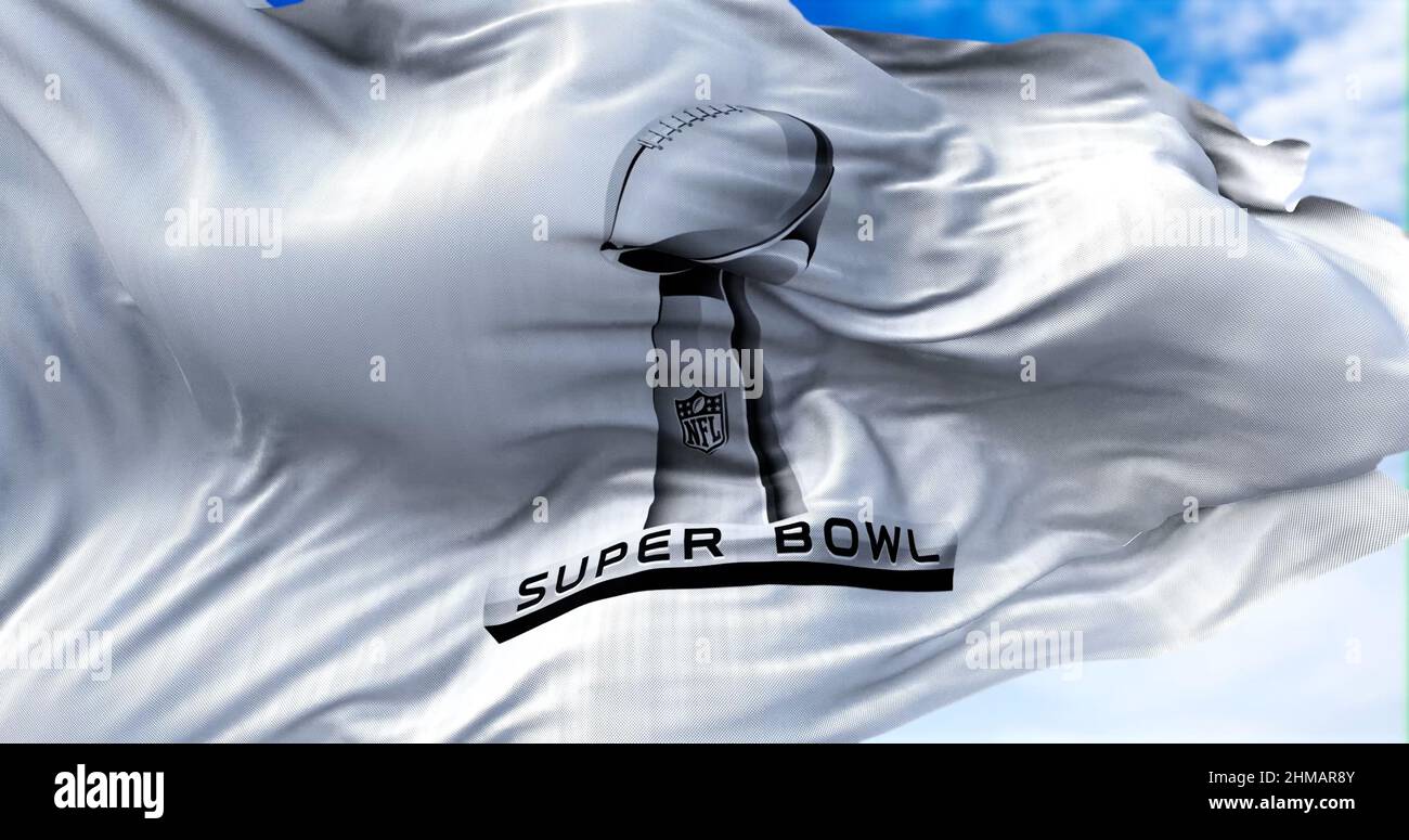 Inglewood, CA, USA, Januar 2022: Die Flagge des Super Bowl winkt im Wind. Der Super Bowl ist das jährliche Playoff-Meisterschaftsspiel der NFL Stockfoto