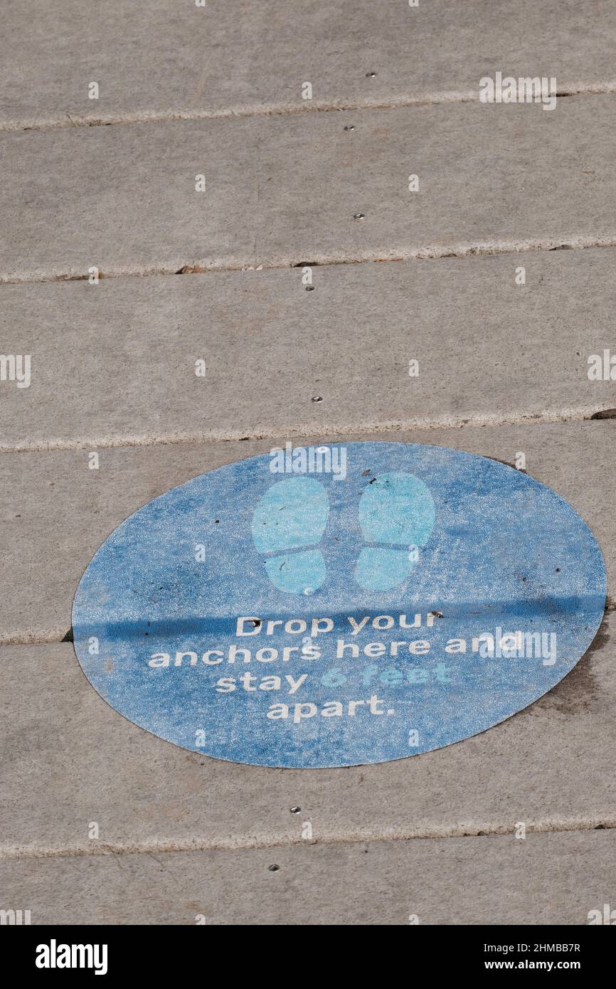 Social Distancing Sign in Alexandria, VA, USA Stockfoto