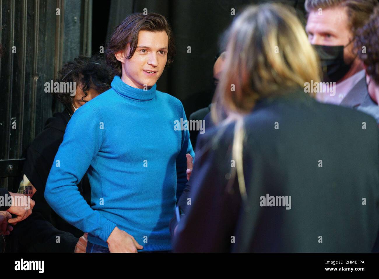 Madrid, Spanien. 08th. Februar 2022. Der britische Schauspieler Tom Holland wurde während der Premiere von „Uncharted“ in den Tres 60 Studios in Madrid gesehen. (Foto: Atilano Garcia/SOPA Images/Sipa USA) Quelle: SIPA USA/Alamy Live News Stockfoto