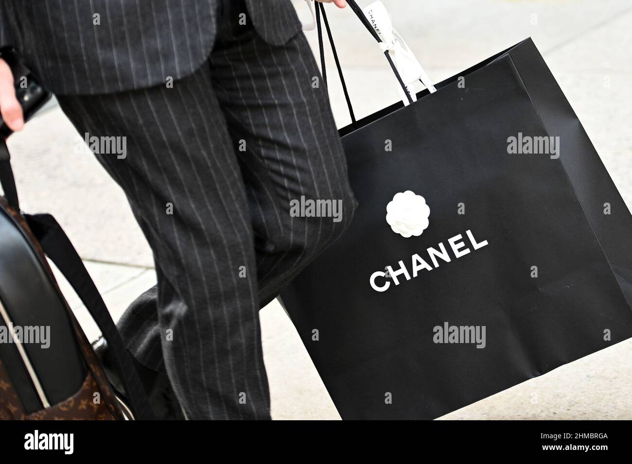 Bag Handbag Chanel Fashion Stockfotos und -bilder Kaufen - Alamy