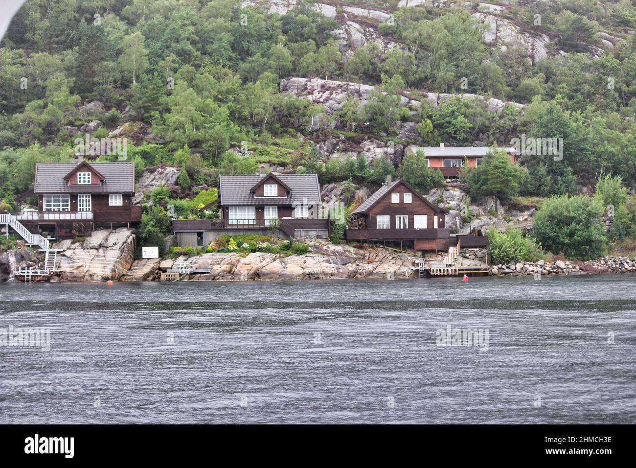 Stavanger norwegische Stadt mit atemberaubenden Landschaften, wunderschönen Fjorden, Bergen und langen weißen Stränden. Stockfoto