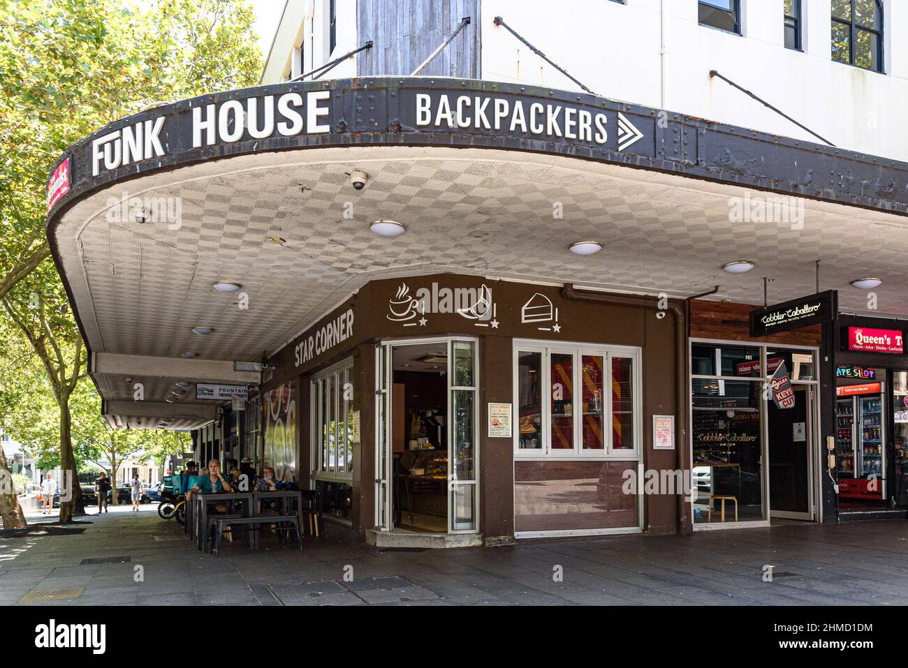 Die Außenbar der Star Corner Espresso Bar in Kings Cross, Sydney Stockfoto