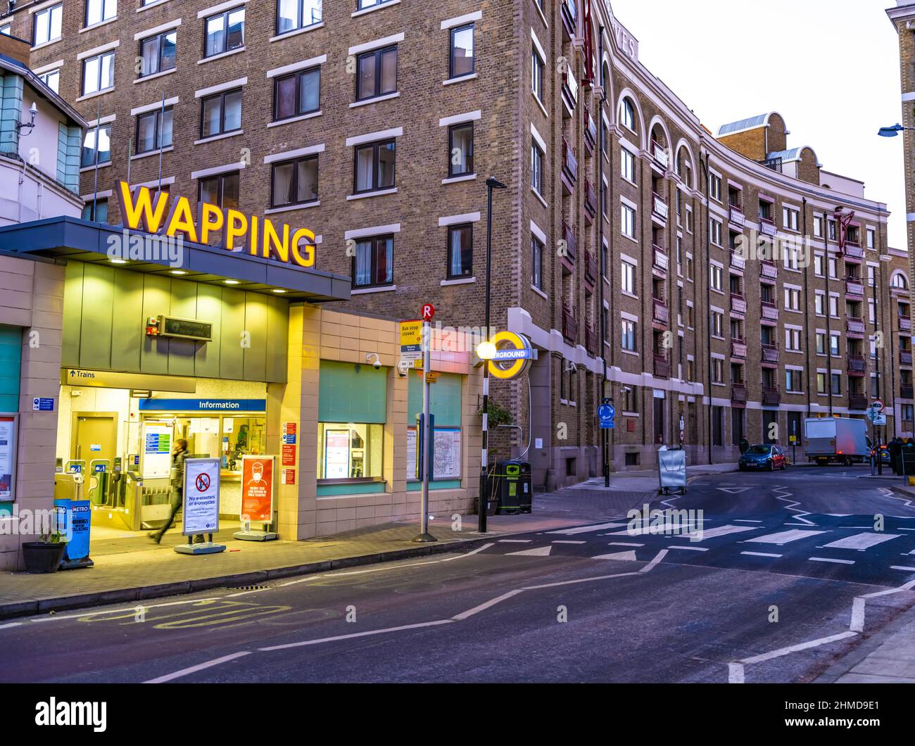 Wapping Overground Station, Stockfoto