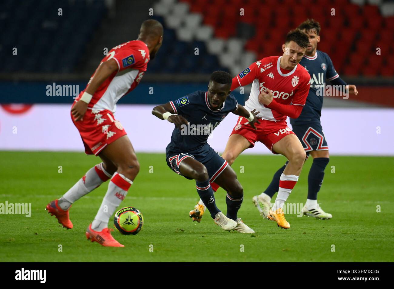 PSG - Monaco Idrissa Gueye während des Spiels zwischen PSG und AS Monaco im Parc des Princes, 12. Dezember 2021. Stockfoto