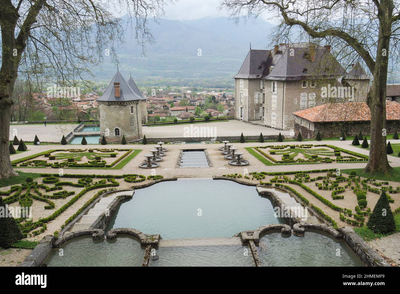 Schloss Touvet und Gärten, Isere, Rhône Alpes Auvergne, Frankreich, Europa Stockfoto