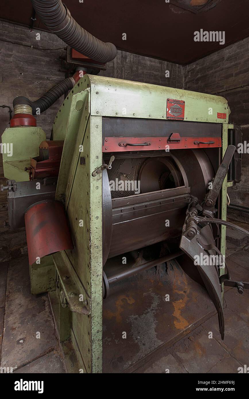 Sandstrahlgebläse einer ehemaligen Ventilfabrik, heute Industriemuseum, Lauf an der Pegnitz, Mittelfranken, Bayern, Deutschland Stockfoto