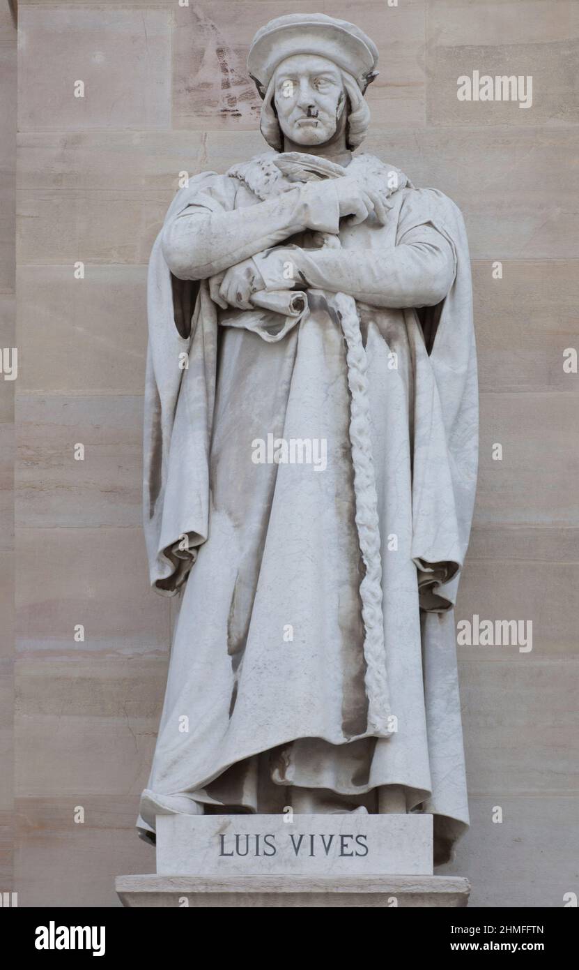 Luis Vives Scultpture an der Nationalbibliothek von Spanien, Madrid. Spanischer Gelehrter und Renaissance-Humanist Stockfoto