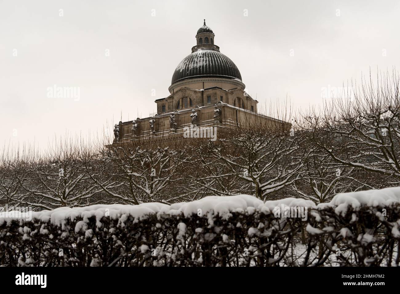 Bayerische Staatskanzlei, München, Hofgarten, Außenaufnahme im Winter Stockfoto
