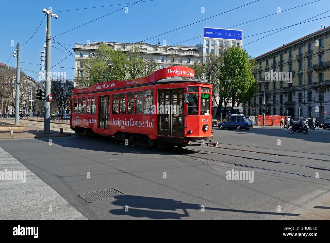 Verkehr in der Nähe von Stazione di Milano Cardona, Mailand, Lombardei Provinz, Italien, Europa Stockfoto