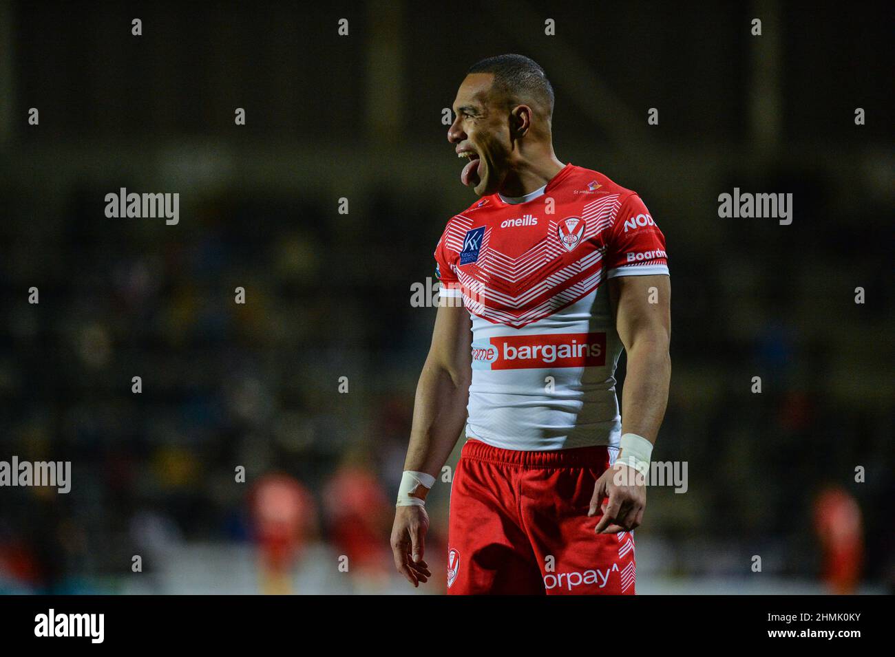 St. Helens, England - 10. Februar 2022 - wird Hopoate von St. Helens während der Rugby League Betfred Super League Runde 1 St. Helens vs Catalan Dragons im Totally Wicked Stadium, St. Helens, UK Dean Williams Stockfoto
