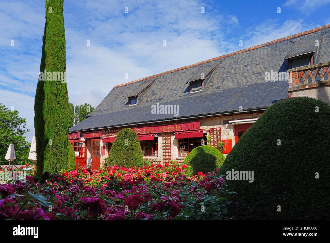 AMBOISE, FRANKREICH -22 JUN 2021- Blick auf das Chateau du Clos Luce (ehemaliges Manoir du Cloux), ein historisches Palasthaus von Leonardo da Vinci, in AMB Stockfoto