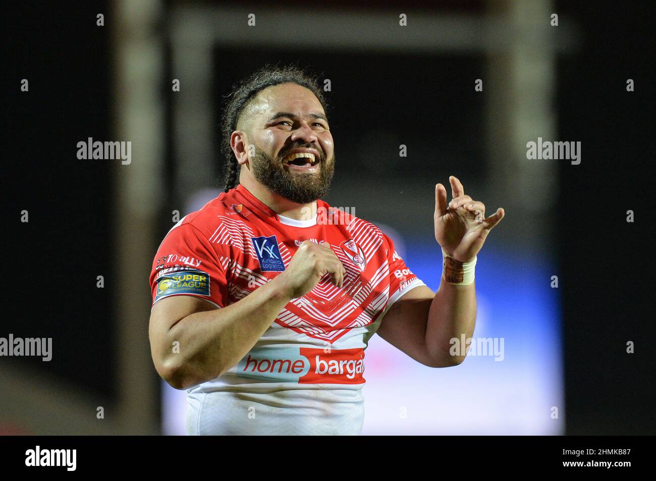 St. Helens, England - 10. Februar 2022 - Konrad Hurrell von St. Helens feiert während der Rugby League Betfred Super League Runde 1 St. Helens gegen katalanische Drachen im Totally Wicked Stadium, St. Helens, UK Dean Williams Stockfoto