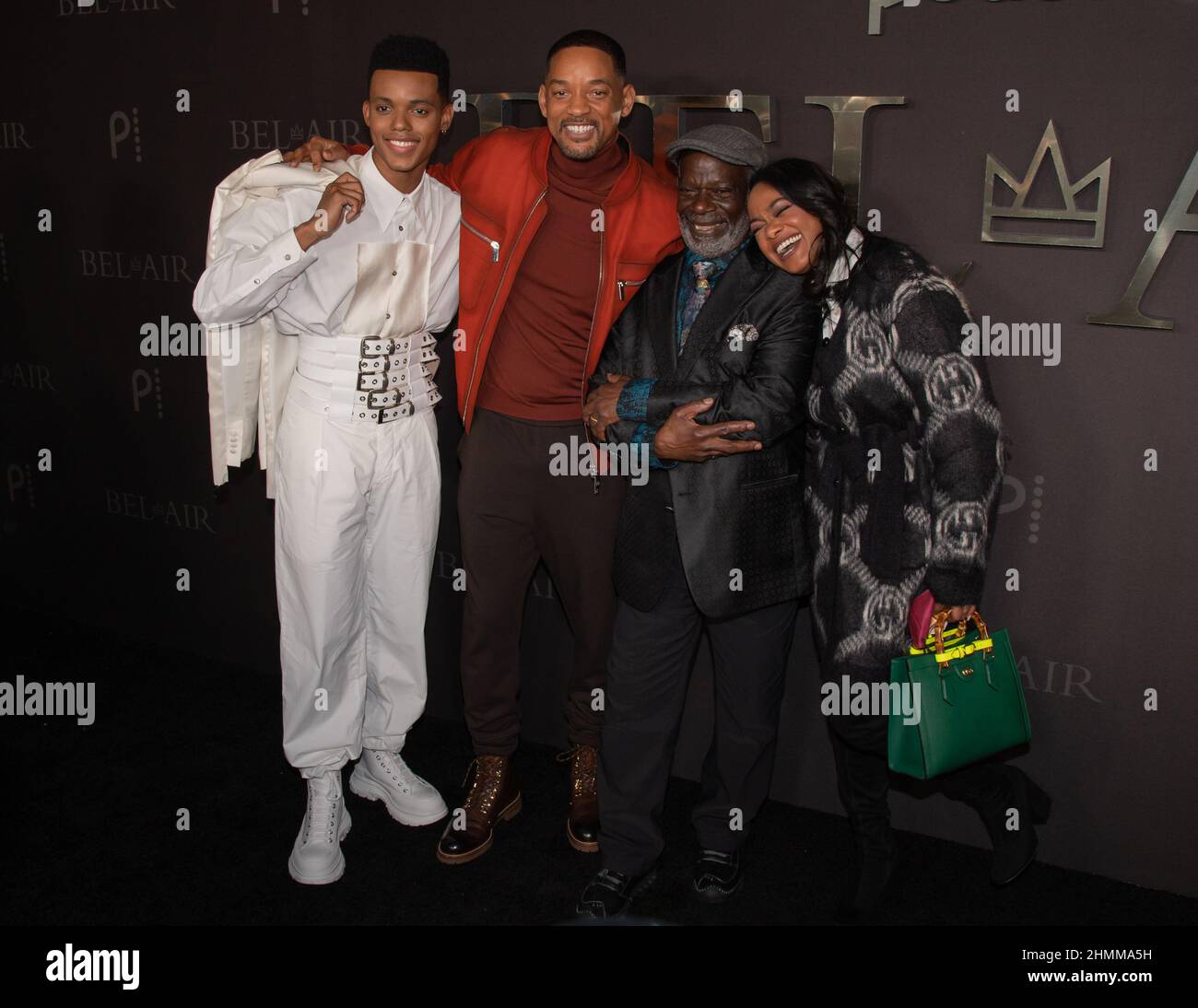 9. Februar 2022, Barker Hanger, Santa Monica, Kalifornien: Jabari Banks, Will Smith, Joseph Marcell und Tatyana Ali nehmen an der Premiere der neuen Serie „Bel-AIR“ von Pfau und der Drive-Thru-Vorführung Teil. (Bild: © Billy Bennight/ZUMA Press Wire) Stockfoto