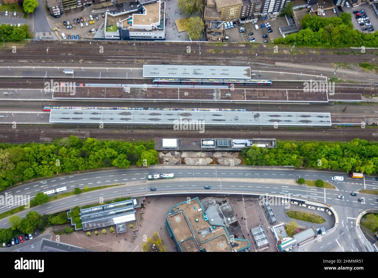 Luftaufnahme, Gelsenkirchen Hauptbahnhof, Neustadt, Gelsenkirchen, Ruhrgebiet, Nordrhein-Westfalen, Deutschland, Bahngleise, Bahnhof, DE, Deutsche Ba Stockfoto