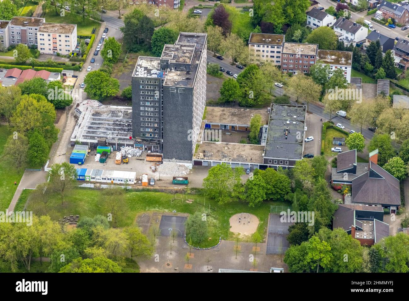 Luftaufnahme, geplanter Abriss des Hochhaus-Businesszentrums Rentfort-Nord, Schwechater Straße, Rentfort, Gladbeck, Ruhrgebiet, Nordrhein-Westp Stockfoto