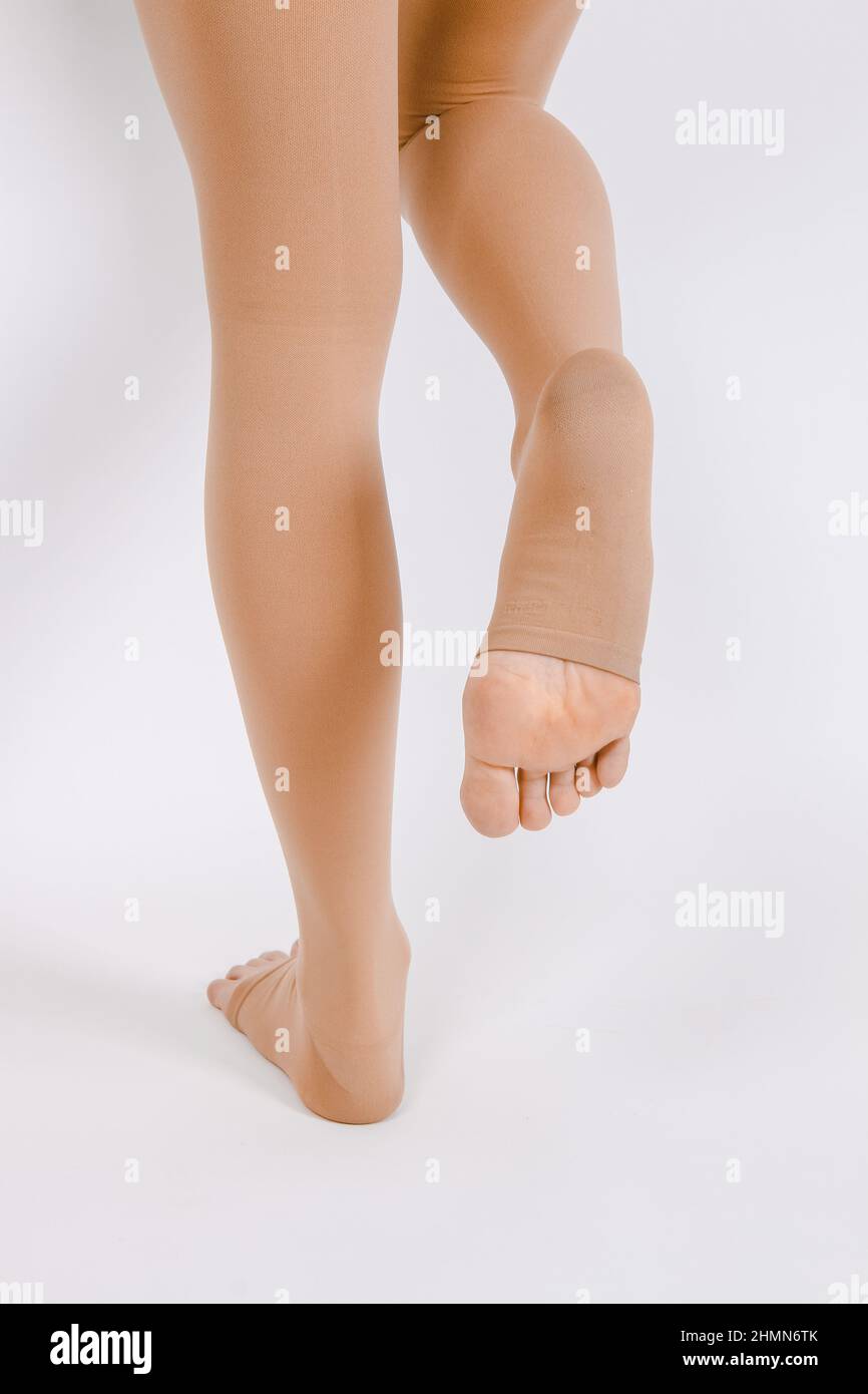 Schwarze Kniehohe Socken Stockfotos und -bilder Kaufen - Alamy