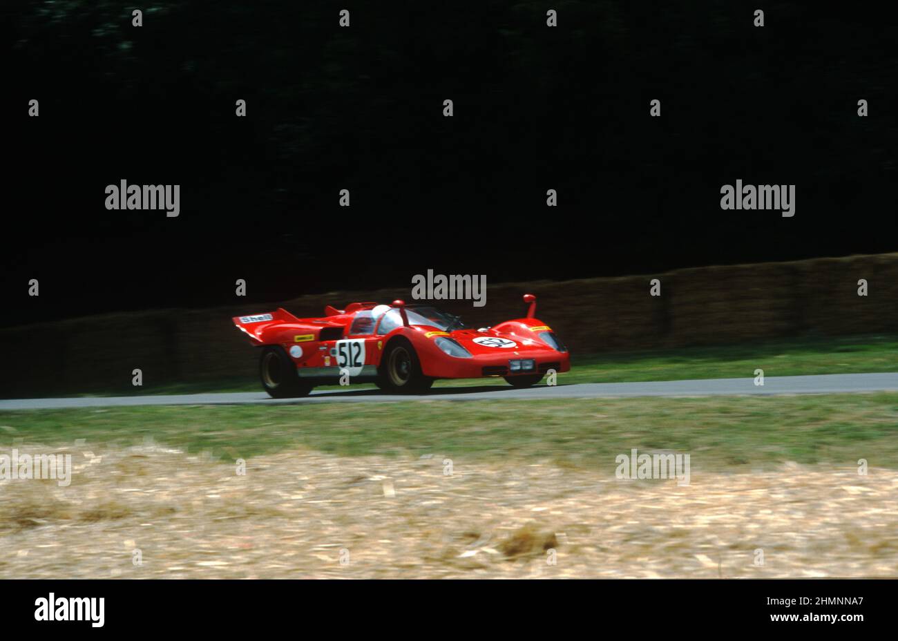 Der legendäre Ferrari 512S-Sportprototyp aus dem Jahr 1969 beim Goodwood Festival of Speed 2003 in Aktion. Stockfoto