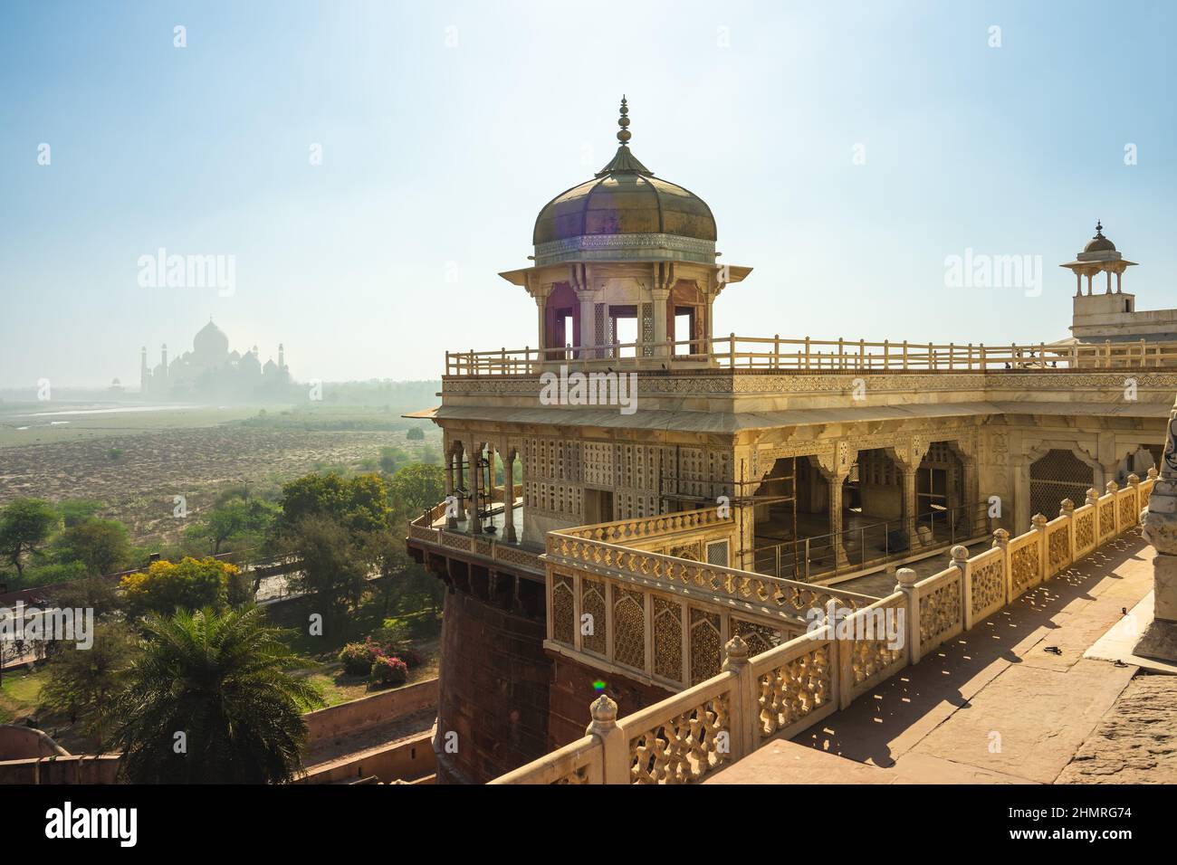 Taj Mahal Blick über Agra Fort in agra, indien Stockfoto