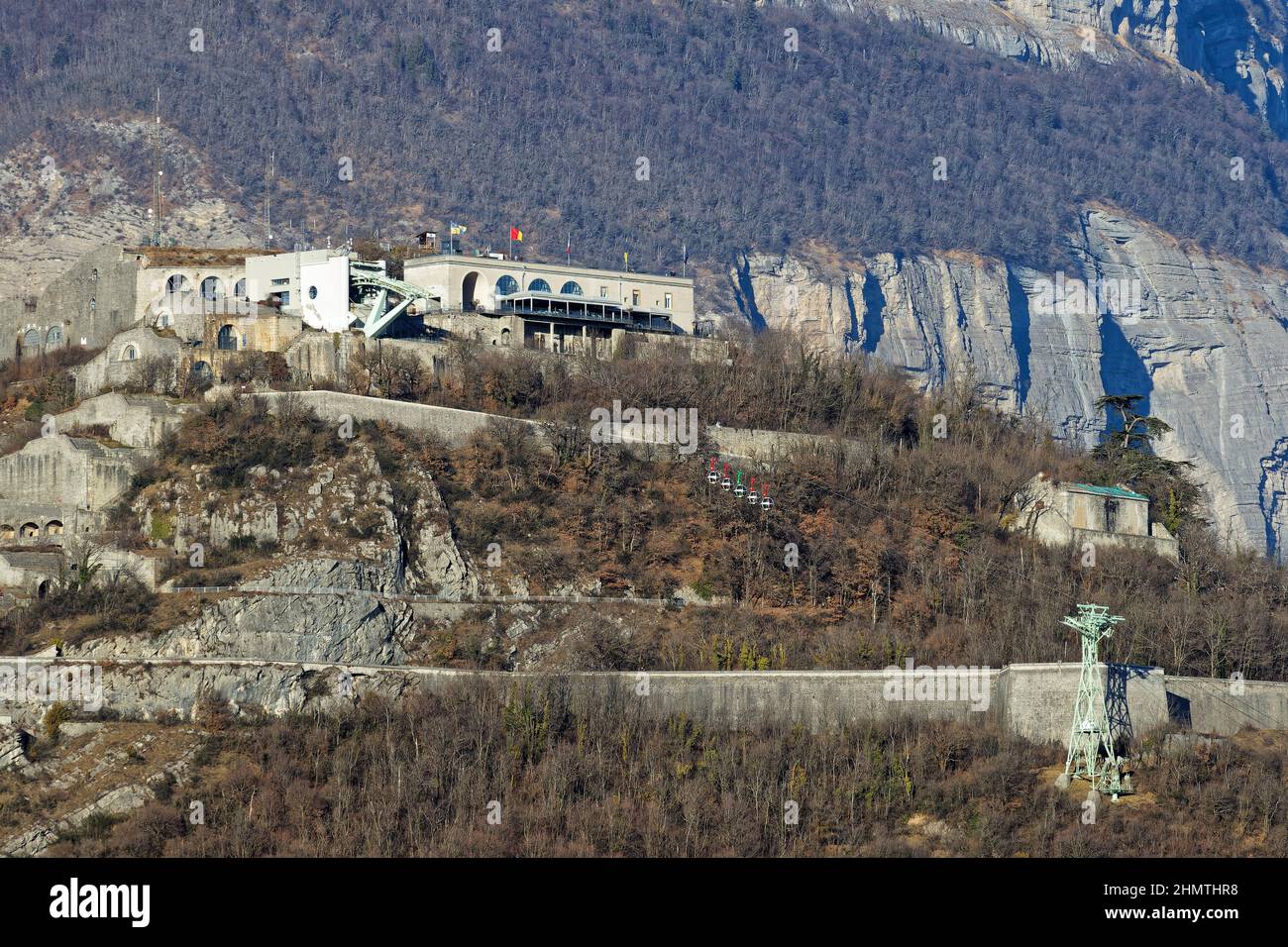 GRENOBLE, FRANKREICH, 2. Februar 2022 Fort von La Bastille und