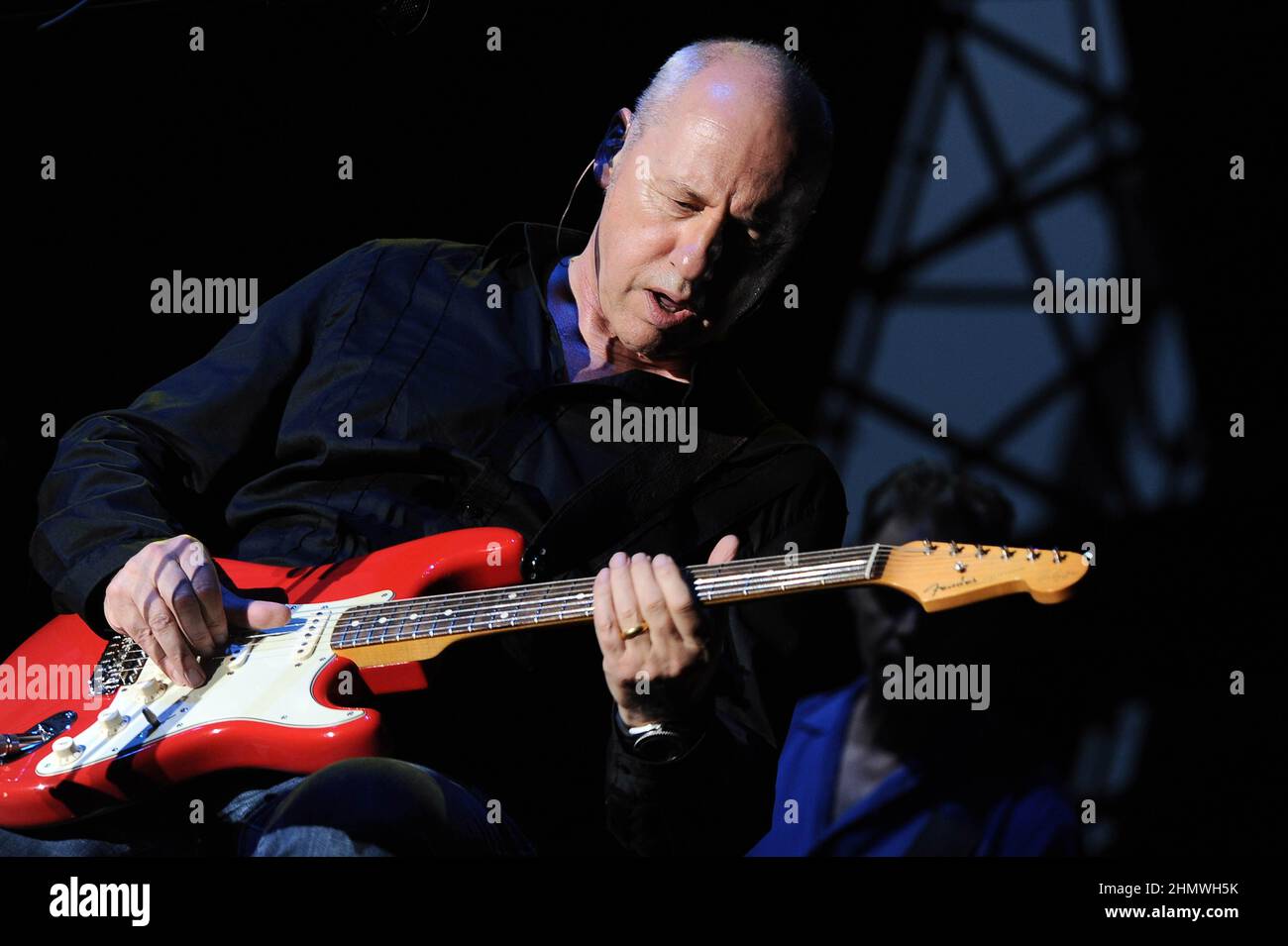 Mailand Italien 2010-07-14 : Live-Konzert von Mark Knopfler beim Arena Jazzin Festival Stockfoto