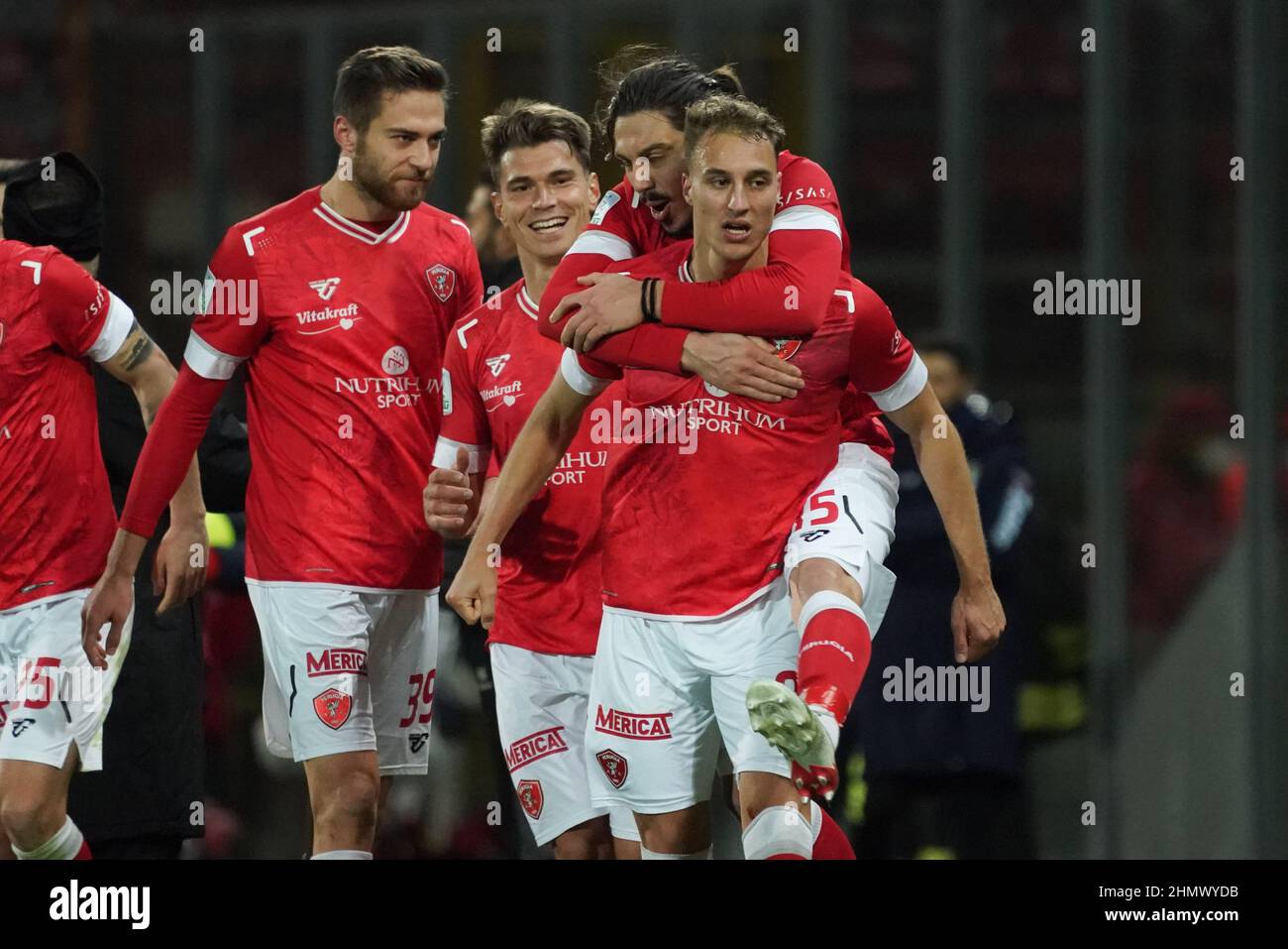 Perugia, Italien. 12th Feb, 2022. De luca manuel (n. 09 perugia calcio) esulta 3-0 während AC Perugia vs Frosinone Calcio, Italienisches Fußballspiel der Serie B in Perugia, Italien, Februar 12 2022 Quelle: Independent Photo Agency/Alamy Live News Stockfoto