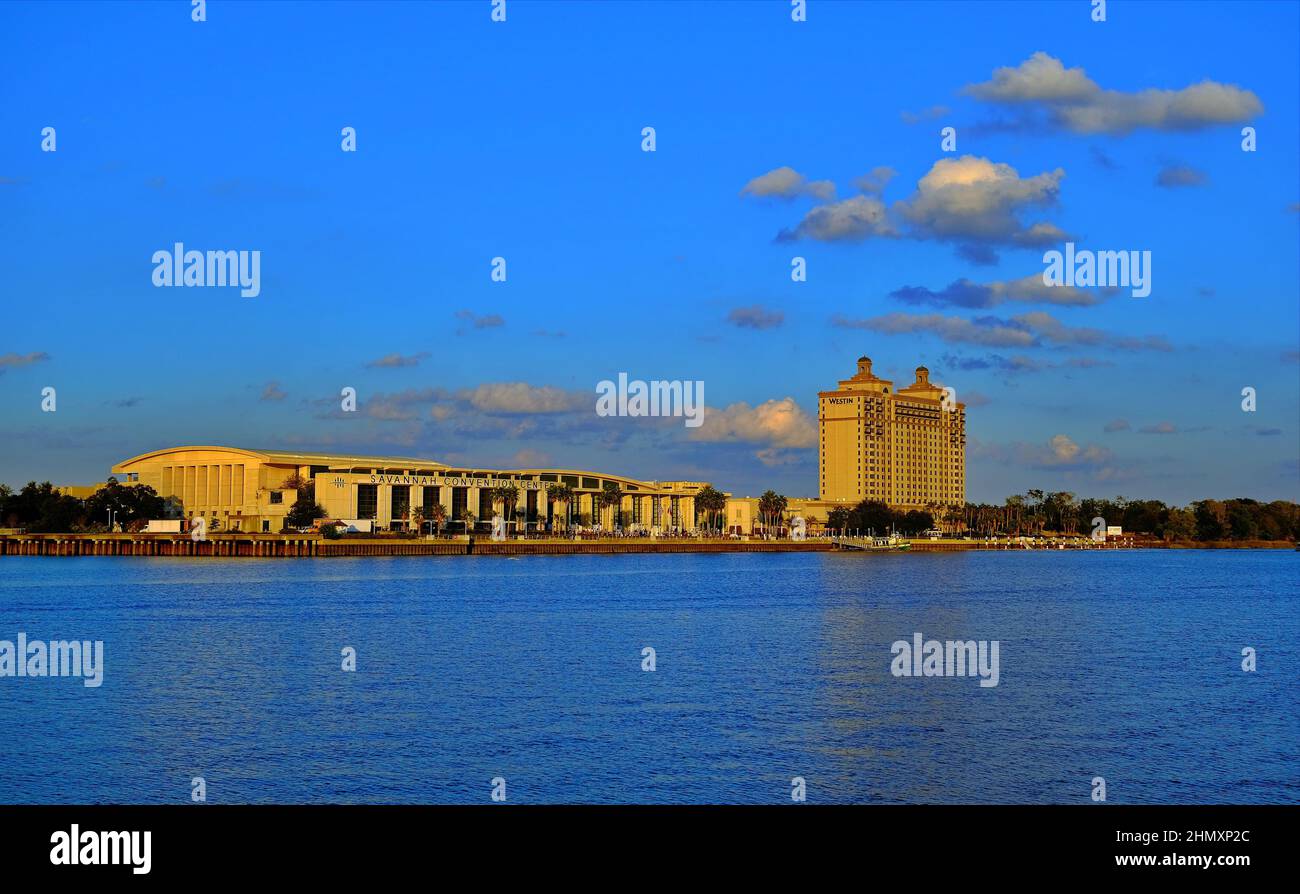 Westin Hotel und Savannah Convention Center Stockfoto