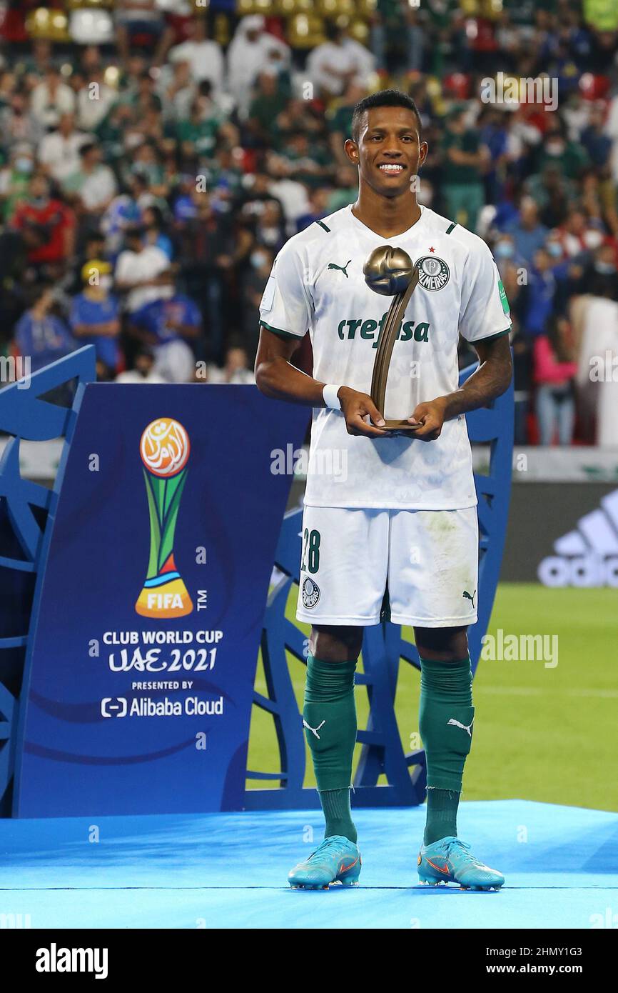 Abu Dhabi, VAE. 12th. Februar 2022; Mohammed bin Zayed Stadium, Abu Dhabi, VAE; Club World Cup Final, Chelsea gegen Palmeiras; Danilo von Palmeiras Credit: Action Plus Sports Images/Alamy Live News Stockfoto