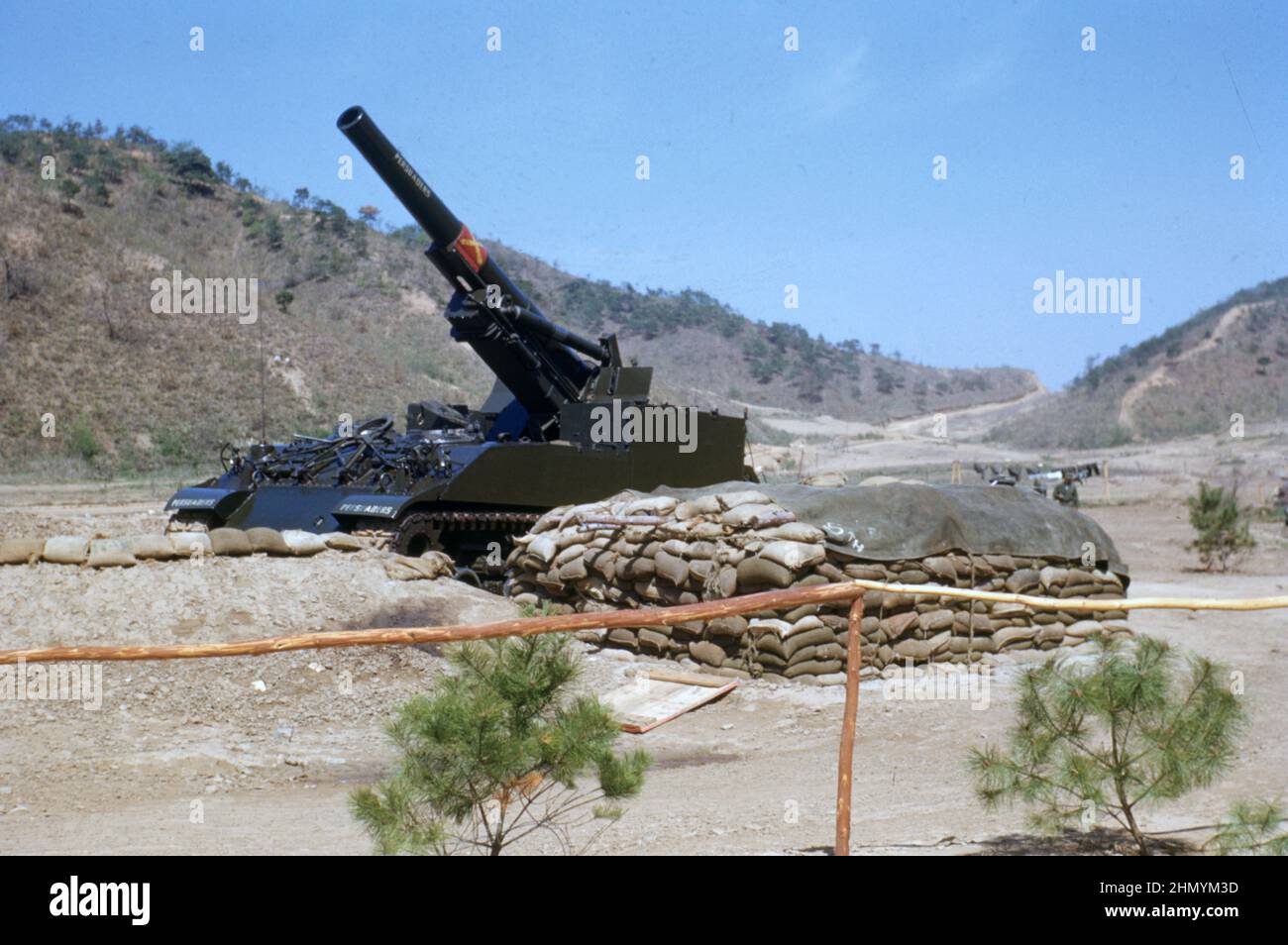 US ARMY / United States Army Selbstfahrlafette M43 203 mm / Gun Motor Carriage GMC M43 8 Zoll - Korea Krieg / Koreakrieg Stockfoto