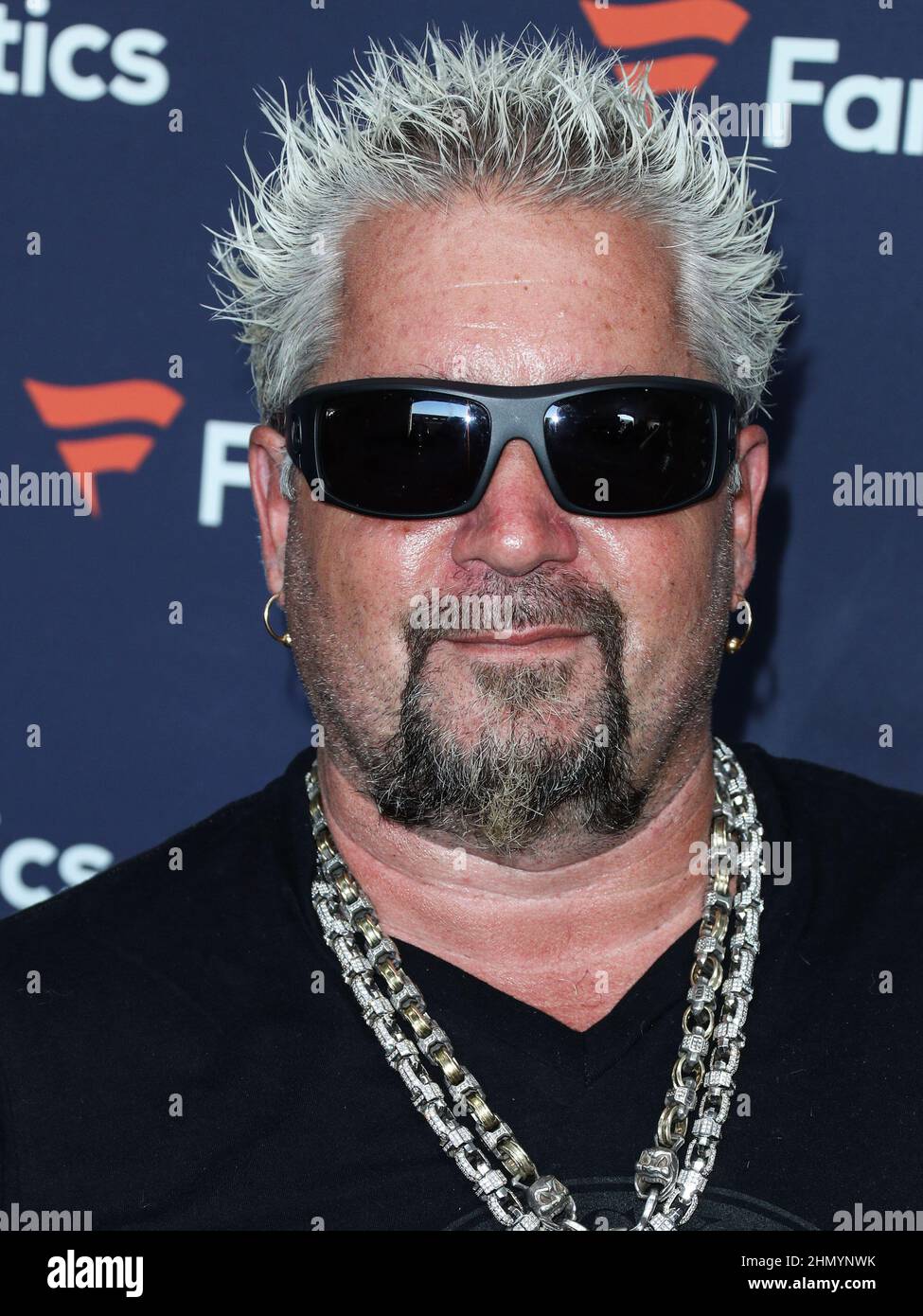 Culver City, Usa. 12th. Februar 2022. Der amerikanische Gastronom Guy Fieri trifft auf Michael Rubins Fanatiker Super Bowl Party 2022 ein, die am 12. Februar 2022 um 3Labs Uhr in Culver City, Los Angeles, Kalifornien, USA, stattfand. (Foto von Xavier Collin/Image Press Agency) Quelle: Image Press Agency/Alamy Live News Stockfoto