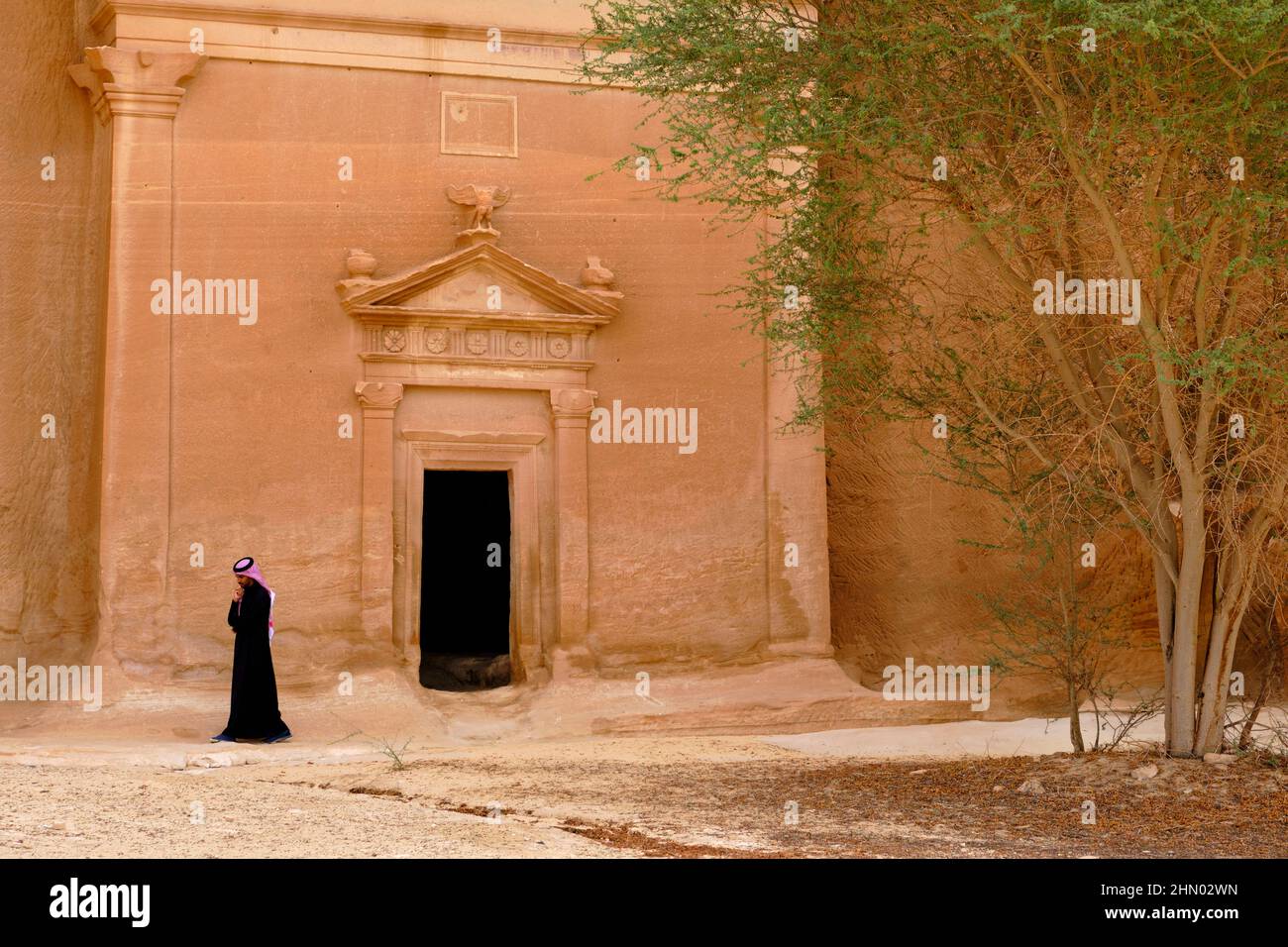 Saudi-Arabien, Region Al Madinah, Alula oder Al Ula, Nabateische Grabstätte in Hegra (Madain Saleh), Grab von Jabal AlBanat Stockfoto