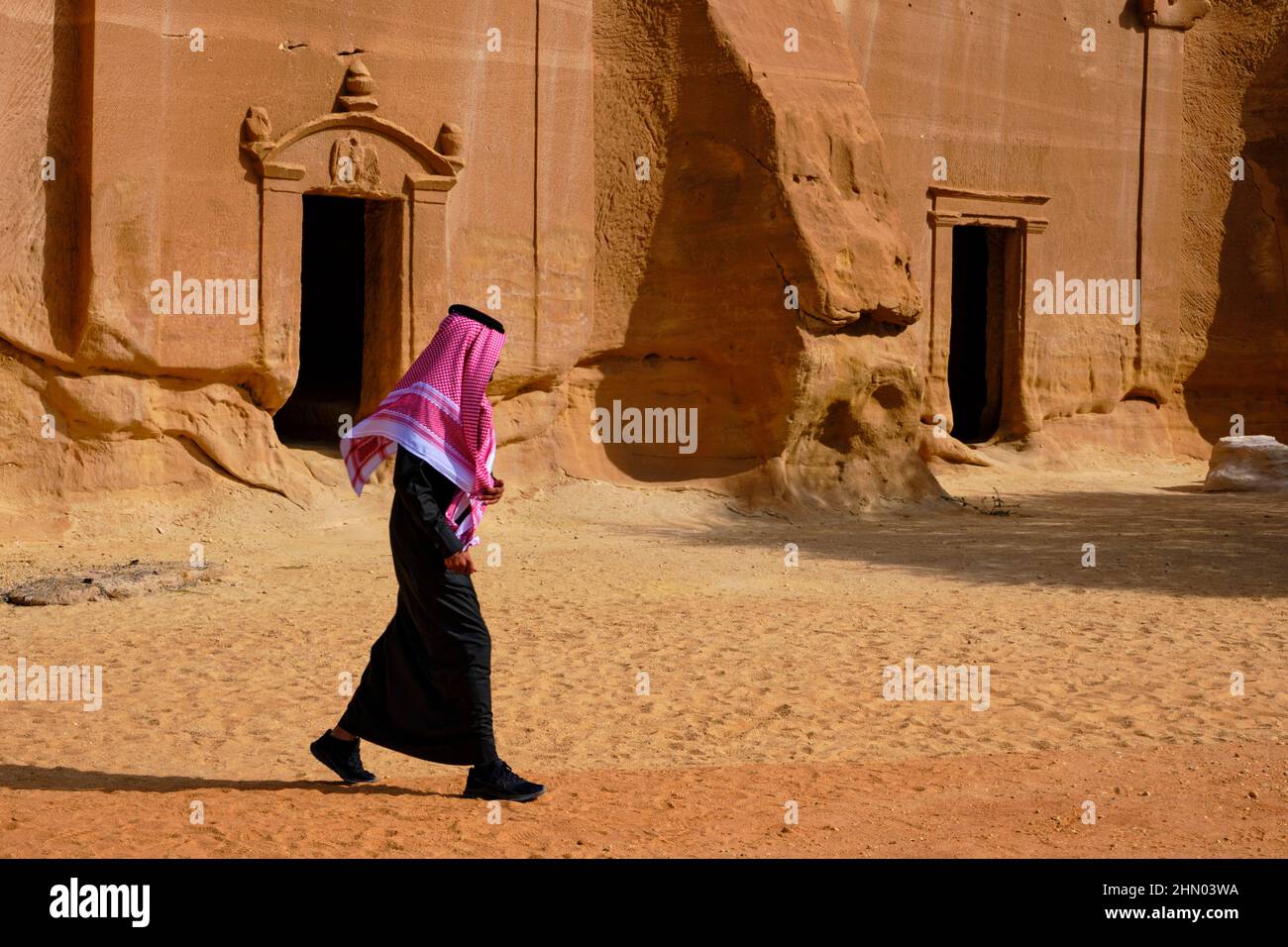 Saudi-Arabien, Region Al Madinah, Alula oder Al Ula, Nabateische Grabstätte in Hegra (Madain Saleh), Grab von Jabal AlBanat Stockfoto