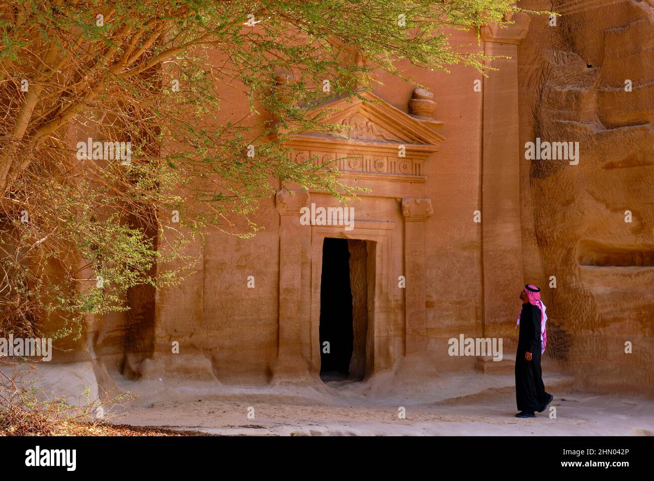 Saudi-Arabien, Region Al Madinah, Alula oder Al Ula, Nabateische Grabstätte in Hegra (Madain Saleh), Grab von Jabal AlBanat Stockfoto