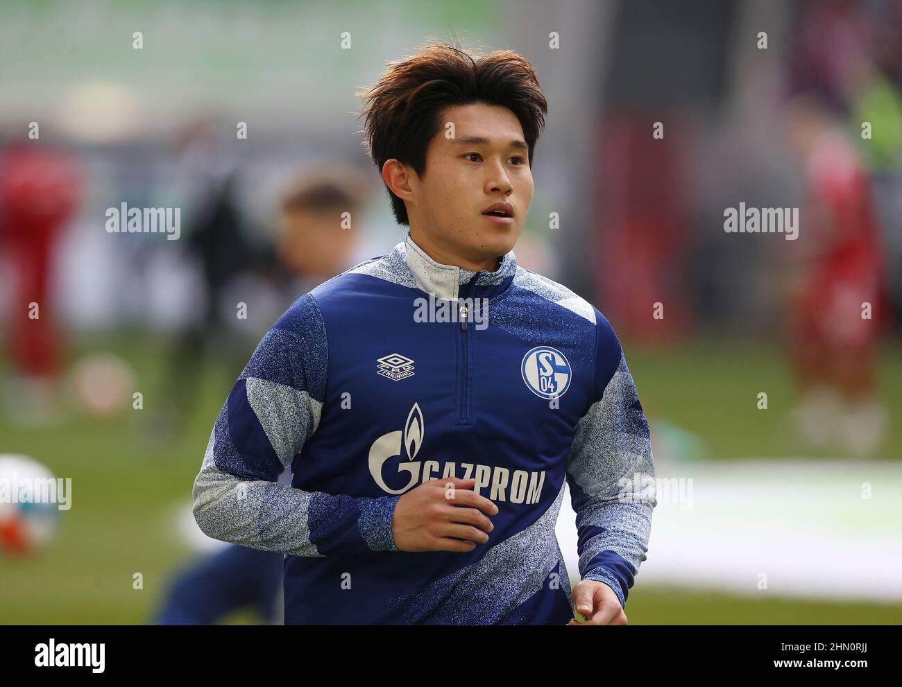 firo: 02/13/2022 Fuvuball, Fußball, 2nd Bundesliga, Saison 2021/2022, F95 Fortuna Dvºsseldorf, Düsseldorf - FC Schalke 04 Dong-gyeong Lee, Dong gyeong Lee, Halbfigur Stockfoto