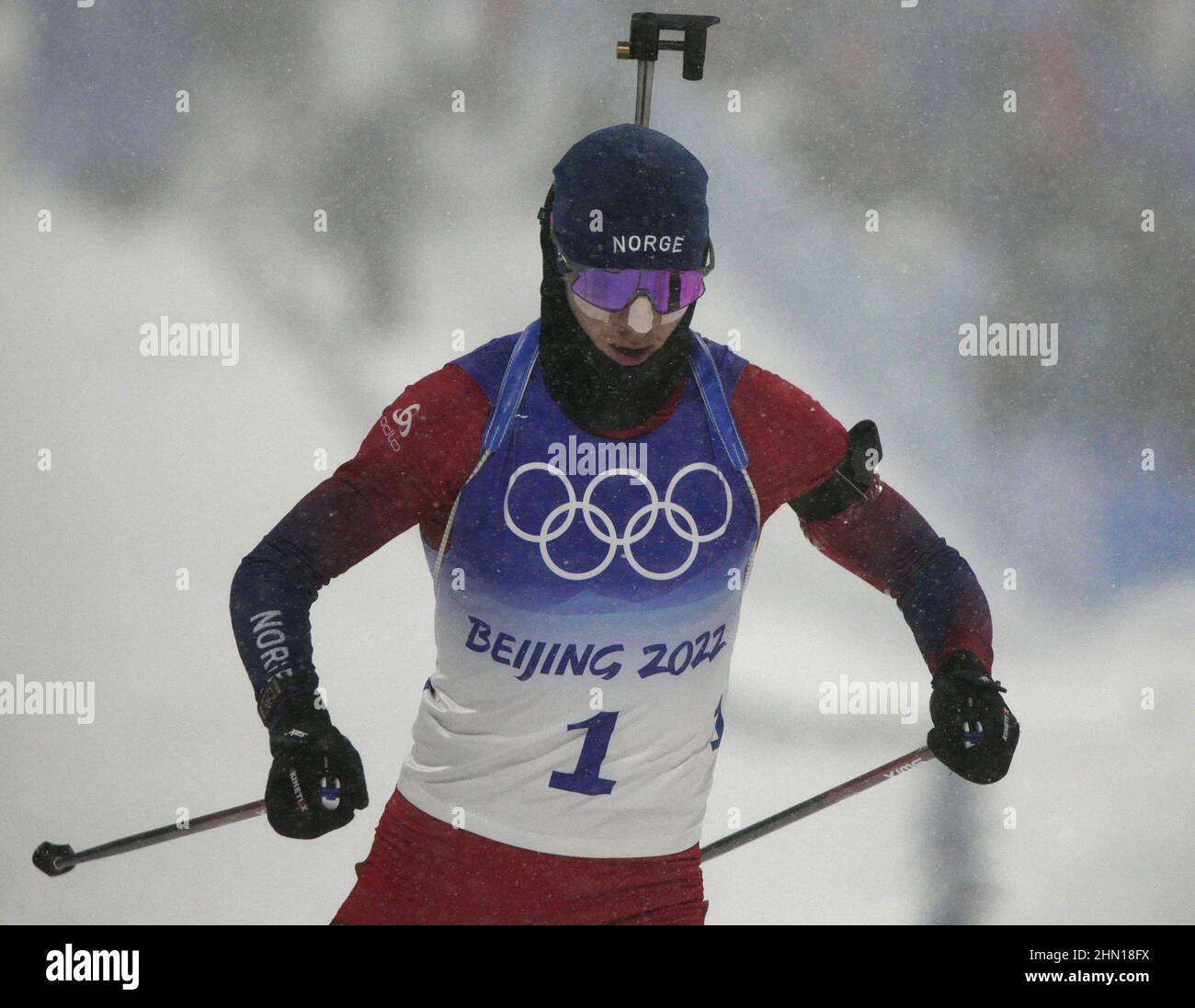 Zhangjiakou, China. 13th. Februar 2022. Marte Olsbu Roeiseland aus Norwegen tritt bei den Olympischen Winterspielen 2022 in Peking am Sonntag, 13. Februar 2022, in Zhangjiakou, China, bei der Women's Biathlon 10km Pursuit an. Roeiseland gewann die Goldmedaille, Elvira Oeberg aus Schweden gewann die Silbermedaille und Tiril Eckhoff aus Norwegen gewann die Bronzemedaille Photo by Bob Strong/UPI . Kredit: UPI/Alamy Live Nachrichten Stockfoto