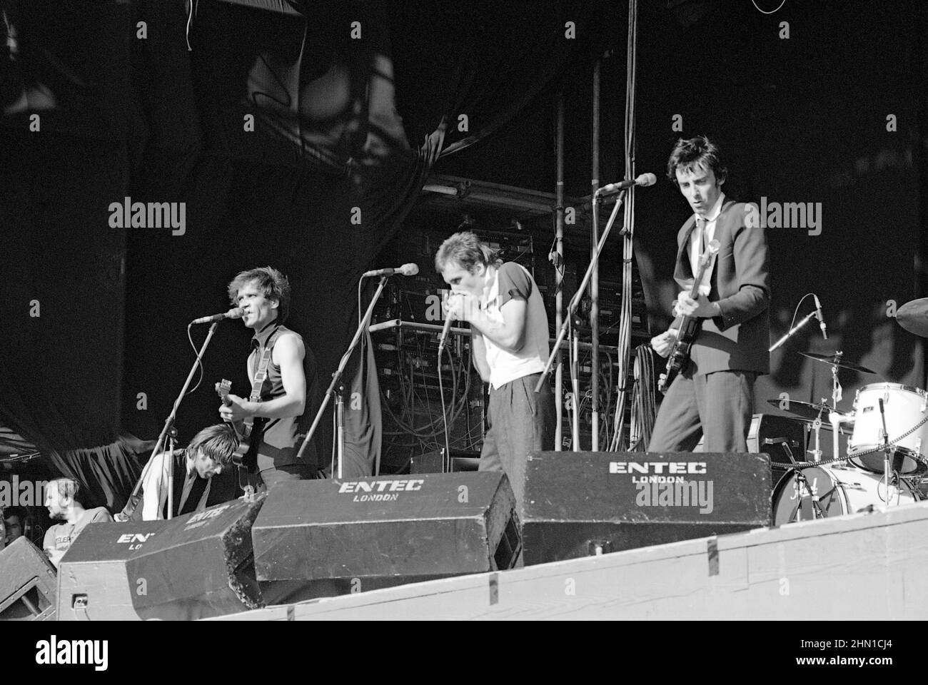 Wilko Johnson und die Lew Lewis Band treten beim Reading Festival 1982 in England auf. Stockfoto