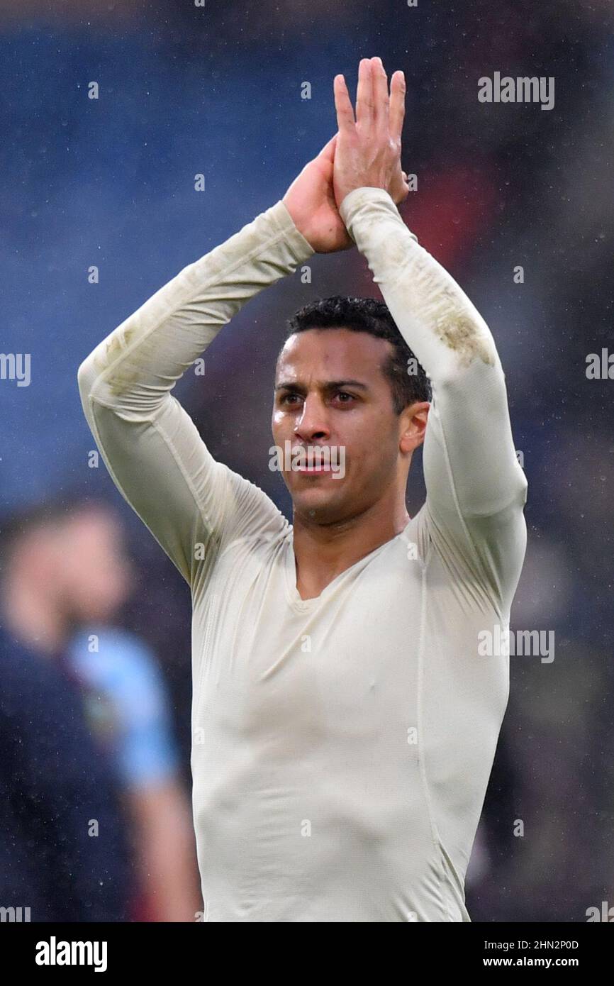 Burnley, Großbritannien. 13th. Februar 2022. Liverpools Thiago während des Spiels der Premier League in Turf Moor, Burnley, Großbritannien. Bilddatum: Sonntag, 13. Februar 2022. Bildnachweis sollte lauten: Anthony Devlin Kredit: Anthony Devlin/Alamy Live News Stockfoto