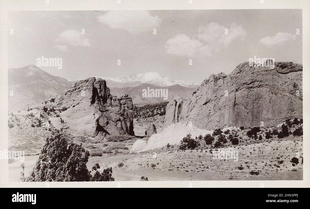 Vintage-Foto von Colorado Springs Pikes Peak, Nationalpark, Garten der Götter. Colorado, USA. 1930s Stockfoto
