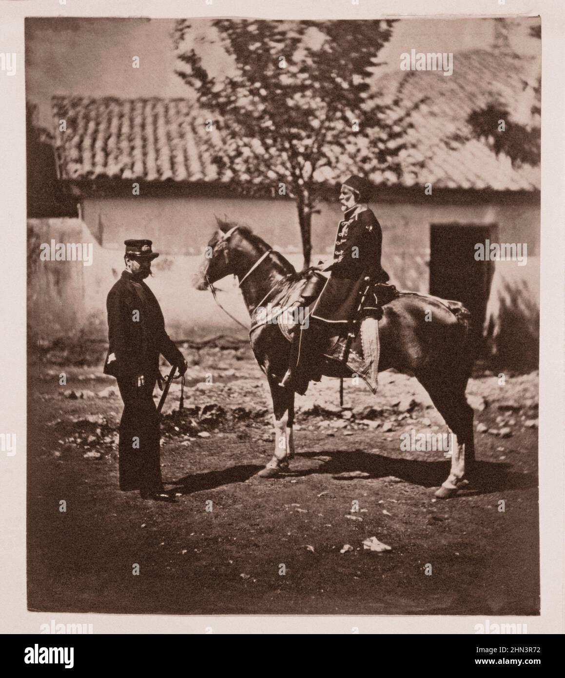 Vintage-Foto von Omar Pacha und Colonel Simmons, dem Beauftragten der Königin an der Spitze der osmanischen Armee. 1855, von Roger Fenton, 1819-1869, phot Stockfoto