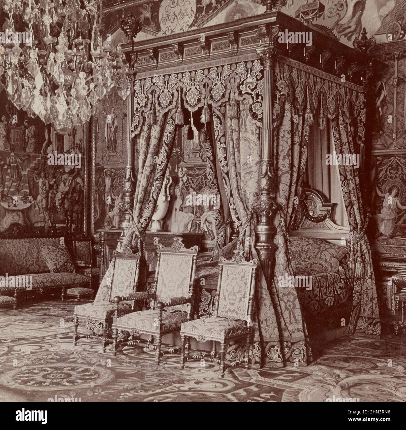 Vintage-Foto der Bettkammer von Catherine de Medici. Fontainebleau, Frankreich. 1899 Stockfoto