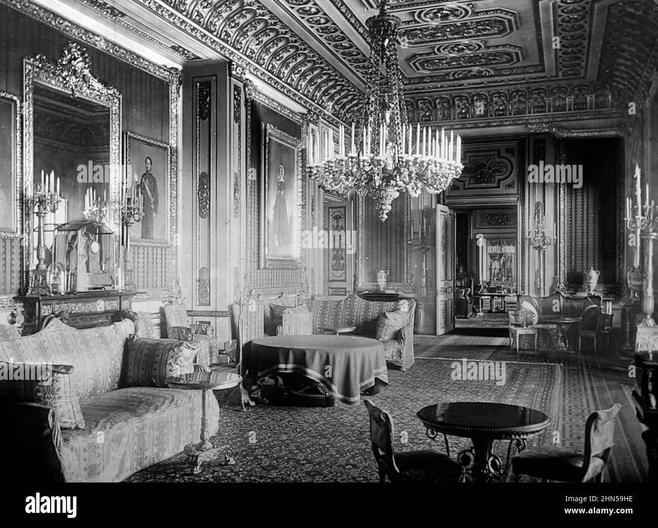 Crimson Drawing Room, Windsor Castle, viktorianische Zeit Stockfoto