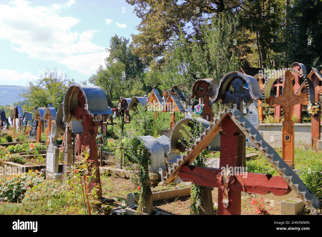 September 8 2021 - Ieud, Rumänien: Alter Friedhof aus dem Dorf Ieud im Landkreis Maramures Stockfoto