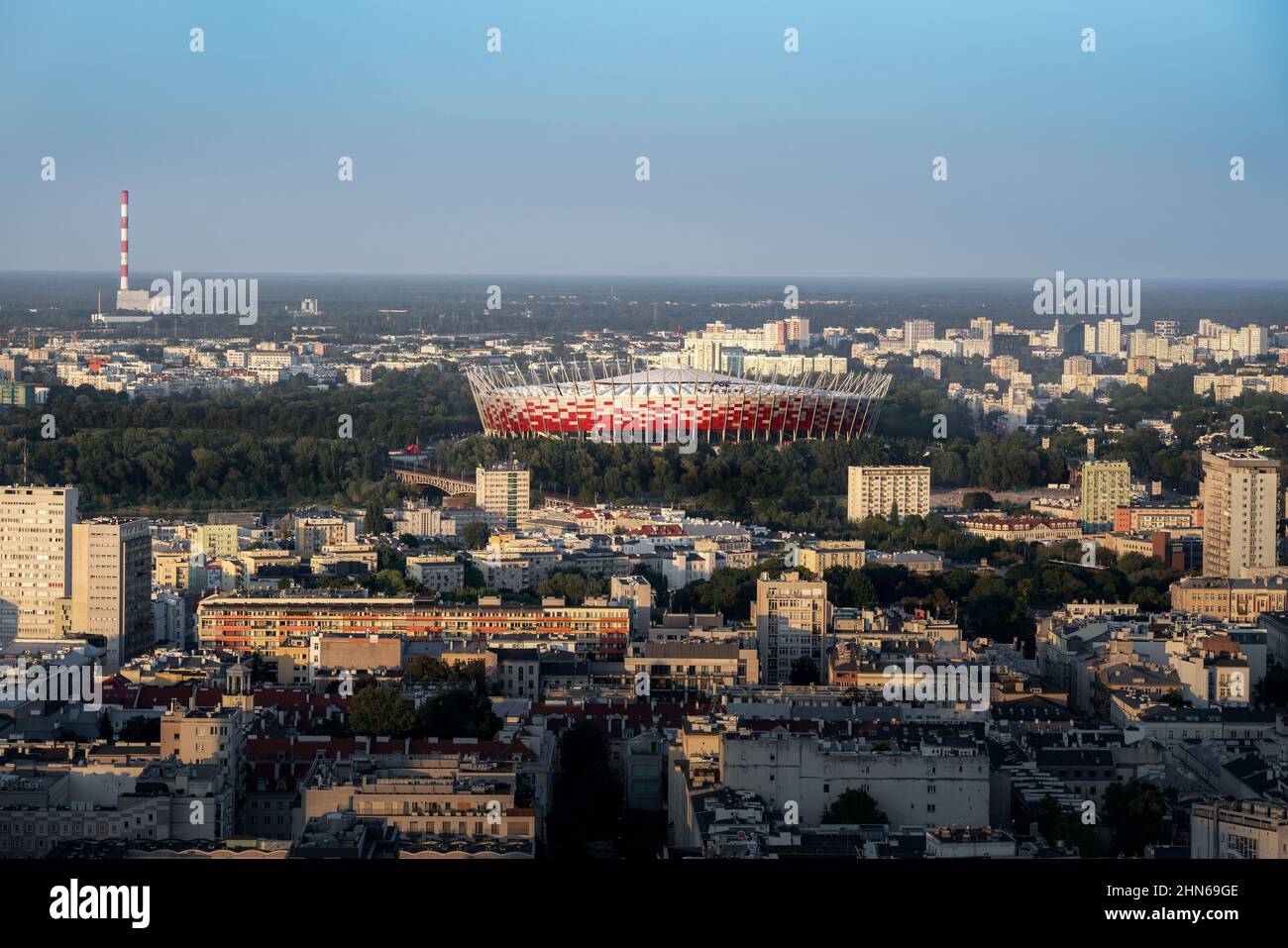 Luftaufnahme des Warschauer Nationalstadions (Stadion Narodowy) - Warschau, Polen Stockfoto