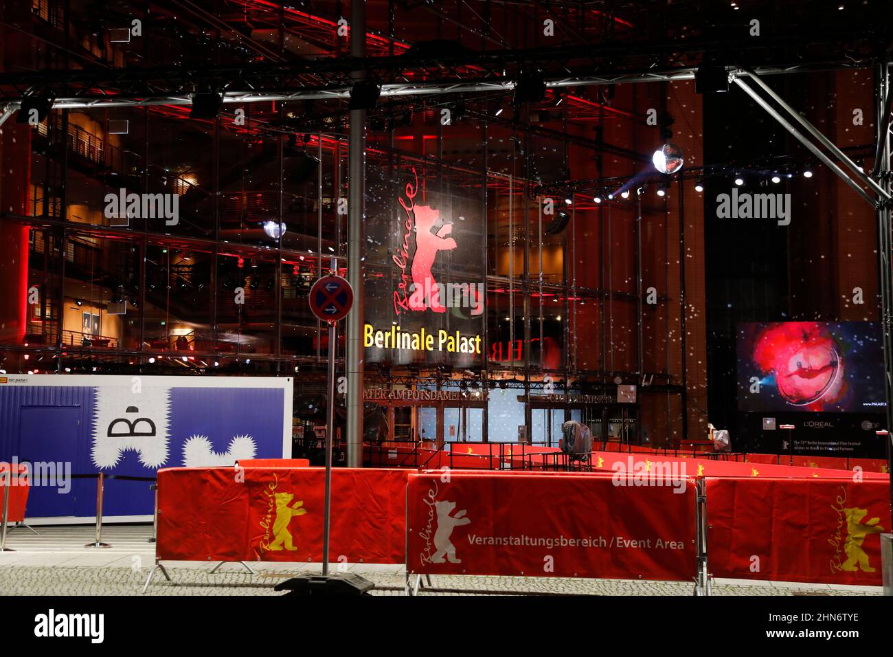 Berlinale 2022 / 72. Internationale Filmfestspiele Berlin im Berlinale Palast . Berlin, xxxMatthiasWehnertxxx 12..02,2022 Stockfoto