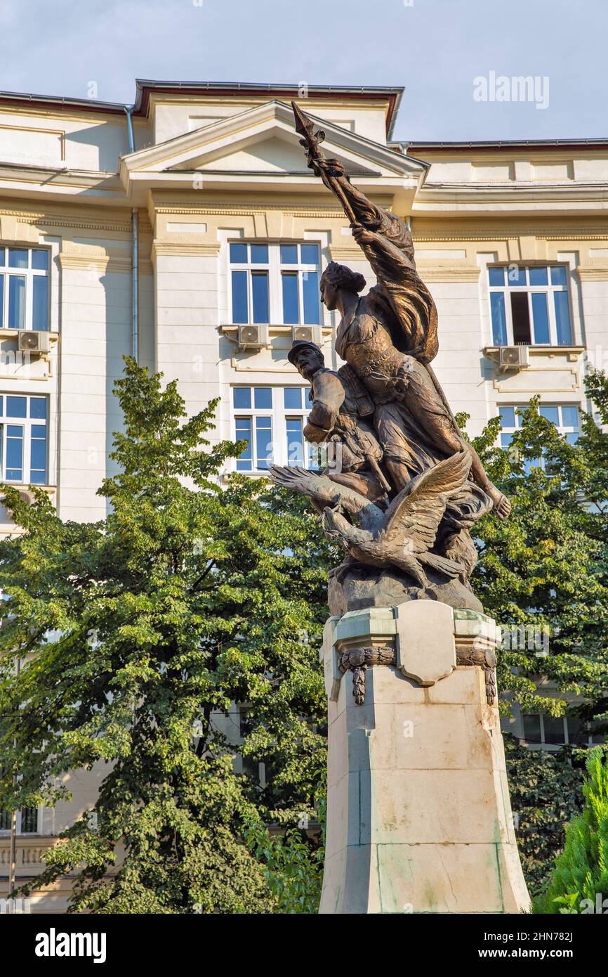 Der Aufstieg des Country war Memorial für Rumänen, die 1913 im Zweiten Balkankrieg in Bulgarien einmarschierten, entstellt von den Kommunisten und jetzt in Valter Marac Stockfoto