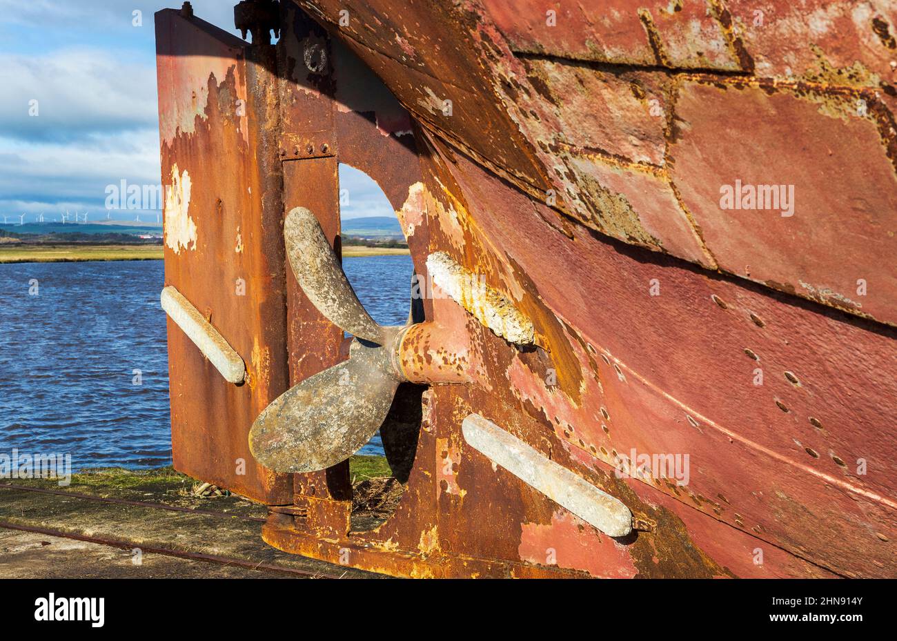 Propeller- und Heckrumpf-Detail der MV Kyles, einer 122-Tonnen-Achterbahn, die 1872 von John Fullerton und Co, Paisley, gebaut wurde, liegt jetzt in Irvine Stockfoto